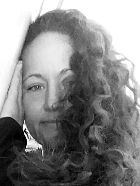 The Poet's List - Poet - Poetry News Spokenword Video - Anashta