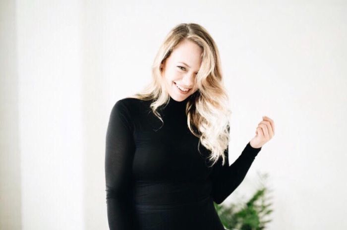 The Poet's List - Poet - Poetry News Spokenword Video - Brianna Wiest