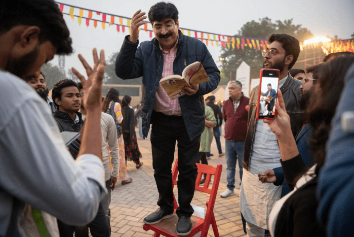 The Poet's List - Poet - Poetry News Spoken word Video - Urdu - New York Times - NY Times