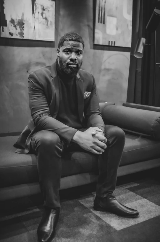 The Poet's List - Poet - Poetry News Spokenword Video - Shawn William